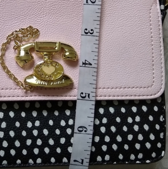 🆕️ Very Rare Betsey Johnson Elegant Rotary Phone Bag - Picture 7 of 10